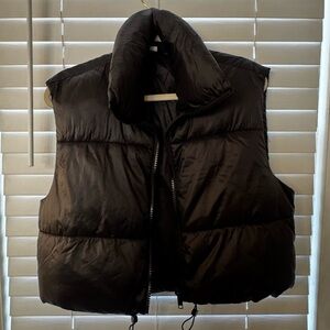 Cropped Black Puffer Vest